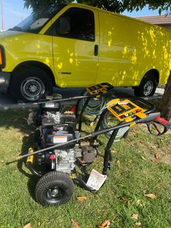 DEWALT GAS PRESSURE WASHER HONDA INGINE 3600PSI