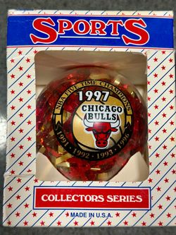 1997 Chicago Bulls Christmas Ornament