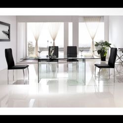 $700 Dinner Table Set 