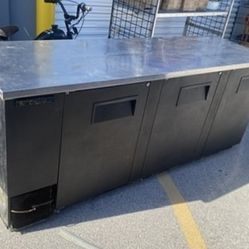 True TBB-4 commercial back bar restaurant 3 door refrigerator cooler for drink and cold storage, 90-3/4” long.   Features wear resistant black vinyl t