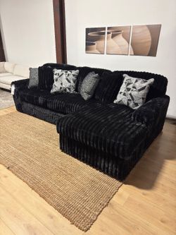 Midnight Madness 2-Piece Sectional