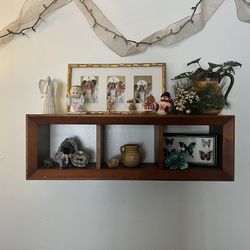 Hanging Or Standing Wooden Bookshelf