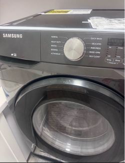 Samsung Front Load Electric Dryer w/ Pedestal & Samsung Washing Machine w/ Pedestal