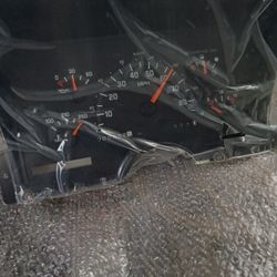 Chevy Obs Instrument Cluster  / Silverado Cluster  / Gmc Instrument Cluster 