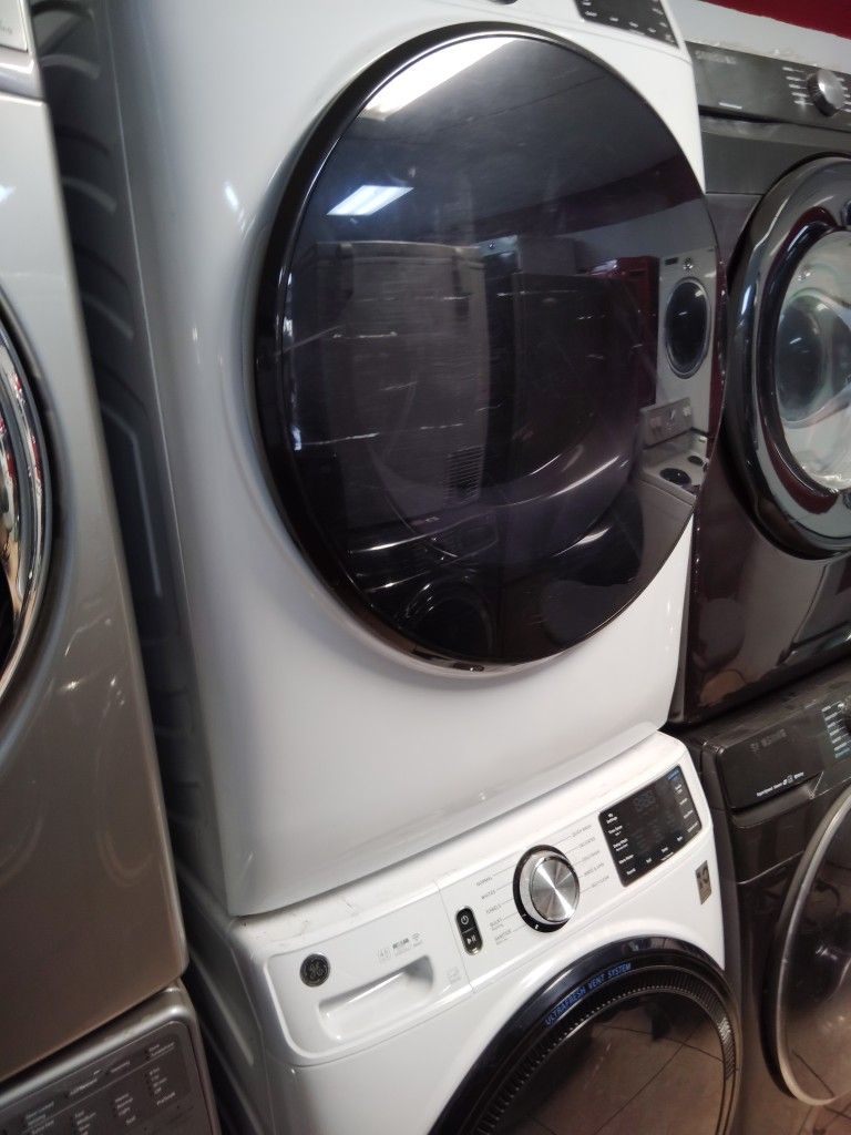 SAMSUNG WASHER GAS DRYER WORKS GREAT.