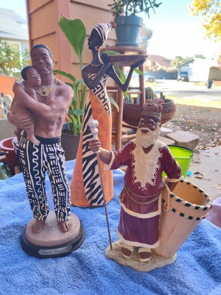 Tribal Figurines