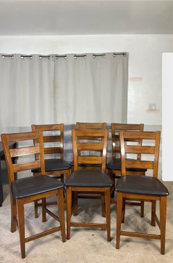 Handsome 24” High Chairs (6) / Silas Altas