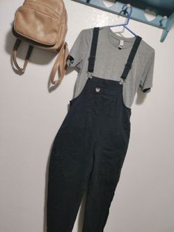 Black Bib Overalls with Small Patch -brand is tommy butterfly ( (2) sm size & medium size).   PICK ⛏️ UP ONLY