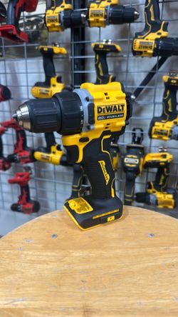 DEWALT ATOMIC 20-Volt MAX Lithium-Ion Brushless Cordless 1/2 in. Drill Driver (TOOL ONLY)
