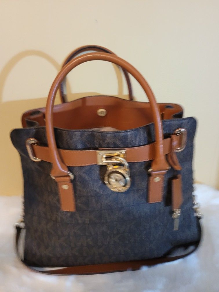 Purse, Michael Kors handbag
