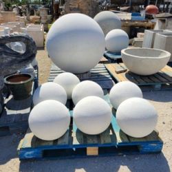 Concrete Stone Ball Sphere / Cement Stone Garden Balls Backyard Patio Spheres / Concrete Orbs