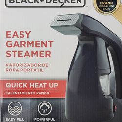 BLACK+DECKER EASY GARMENT STEAMER