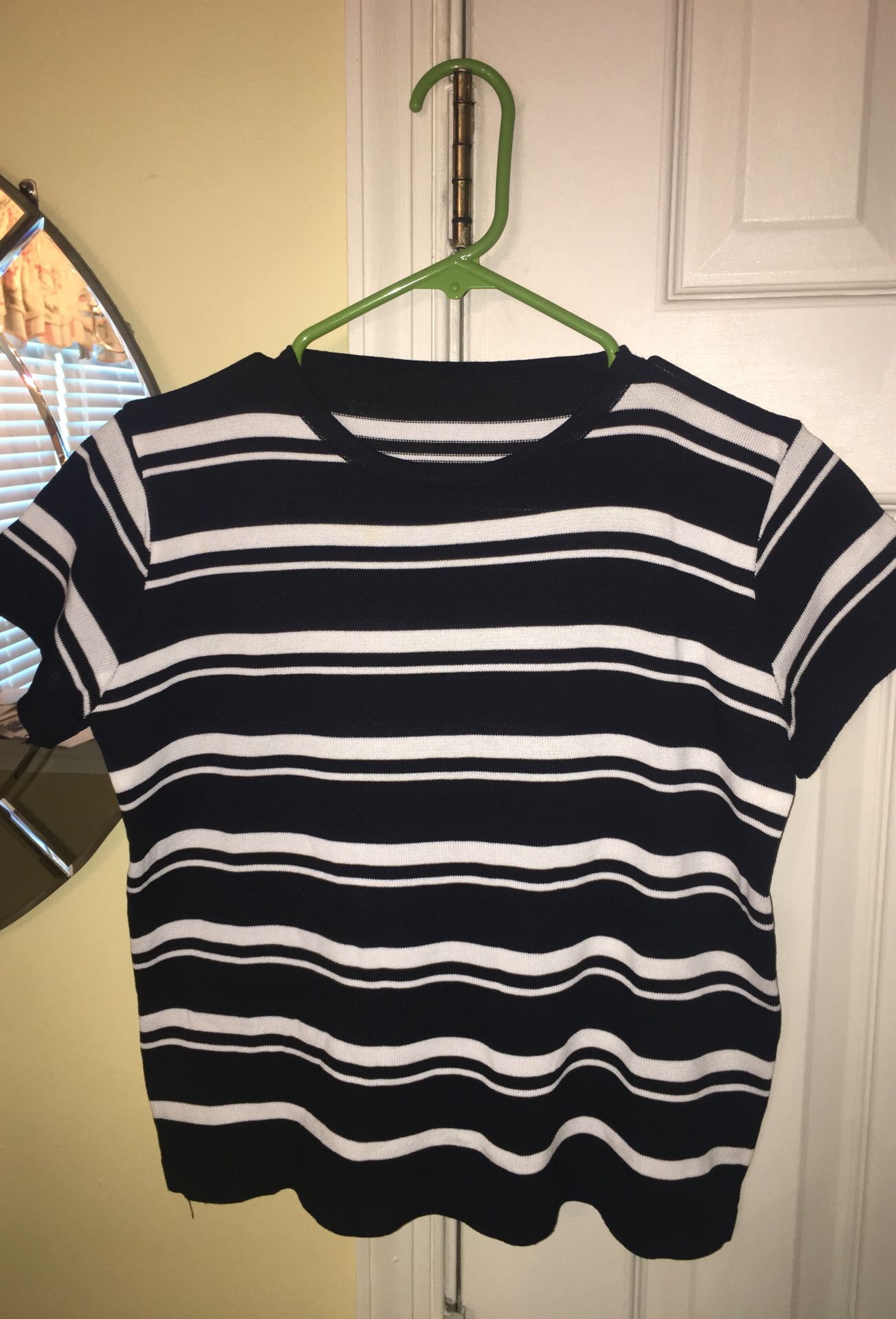 black and white stripe set womens M
