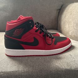 Men’s Jordan’s Size 9.5