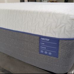 Full Nectar Luxe Hybrid Mattress - Like New