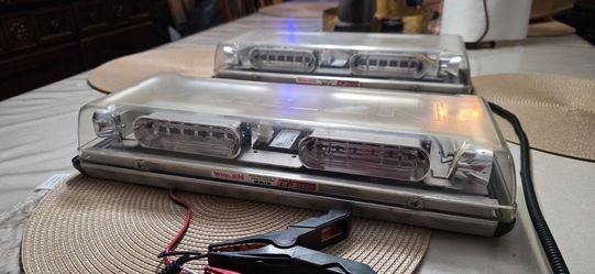 Whelen Amber and Blue Mini Lightbar 💙 🧡