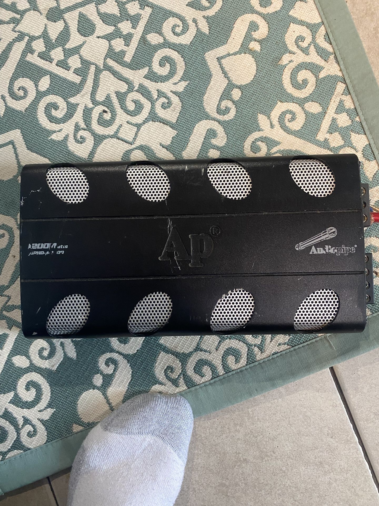 Audio pipe 1200 Watt Amp