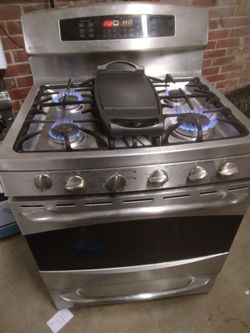 He Gas 5 Burner Range