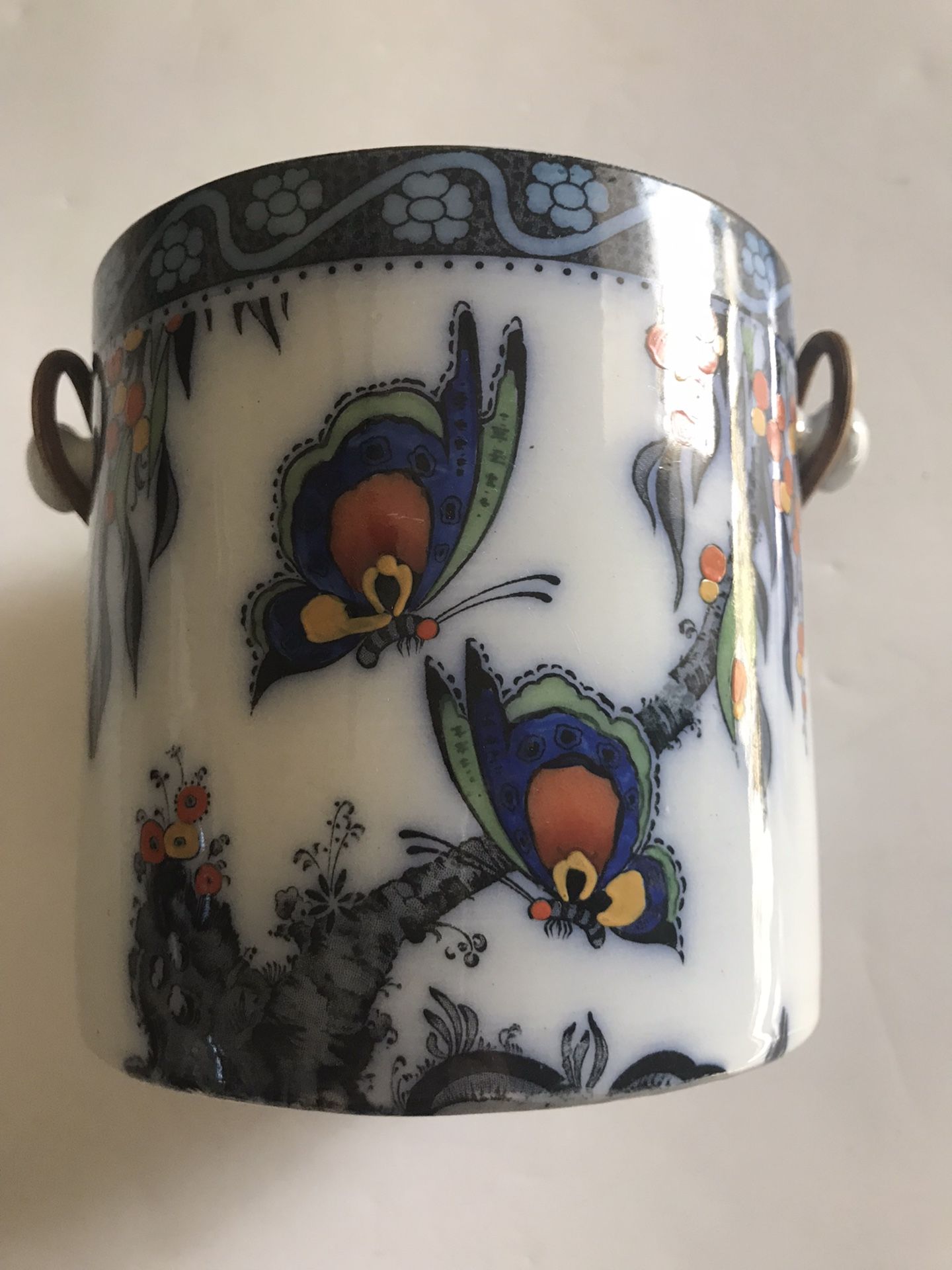 Losol Ware Keeling&Co Papillon Burslem England Biscuit Barrel no lid around 1930