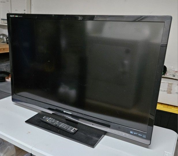 Tv With Remote