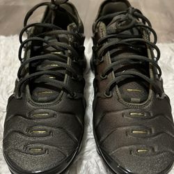 Nike Air VaporMax Plus Olive Green