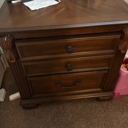 Small brown dresser