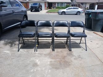 Set Of 4 Black  Padded Metal Folding Chairs