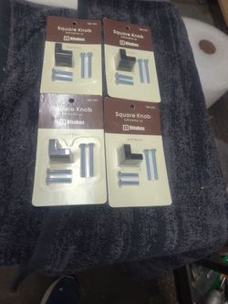 Lot of 4ea cabinate knobs matt black