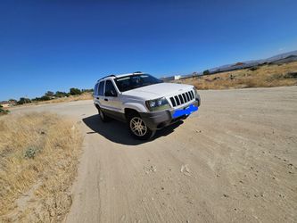 2004 Jeep Cherokee