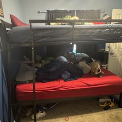 Full size bunk bed