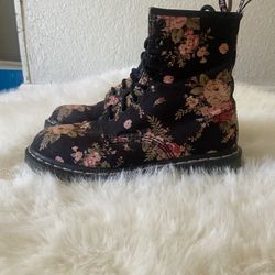 Dr Martens Boots Size 8