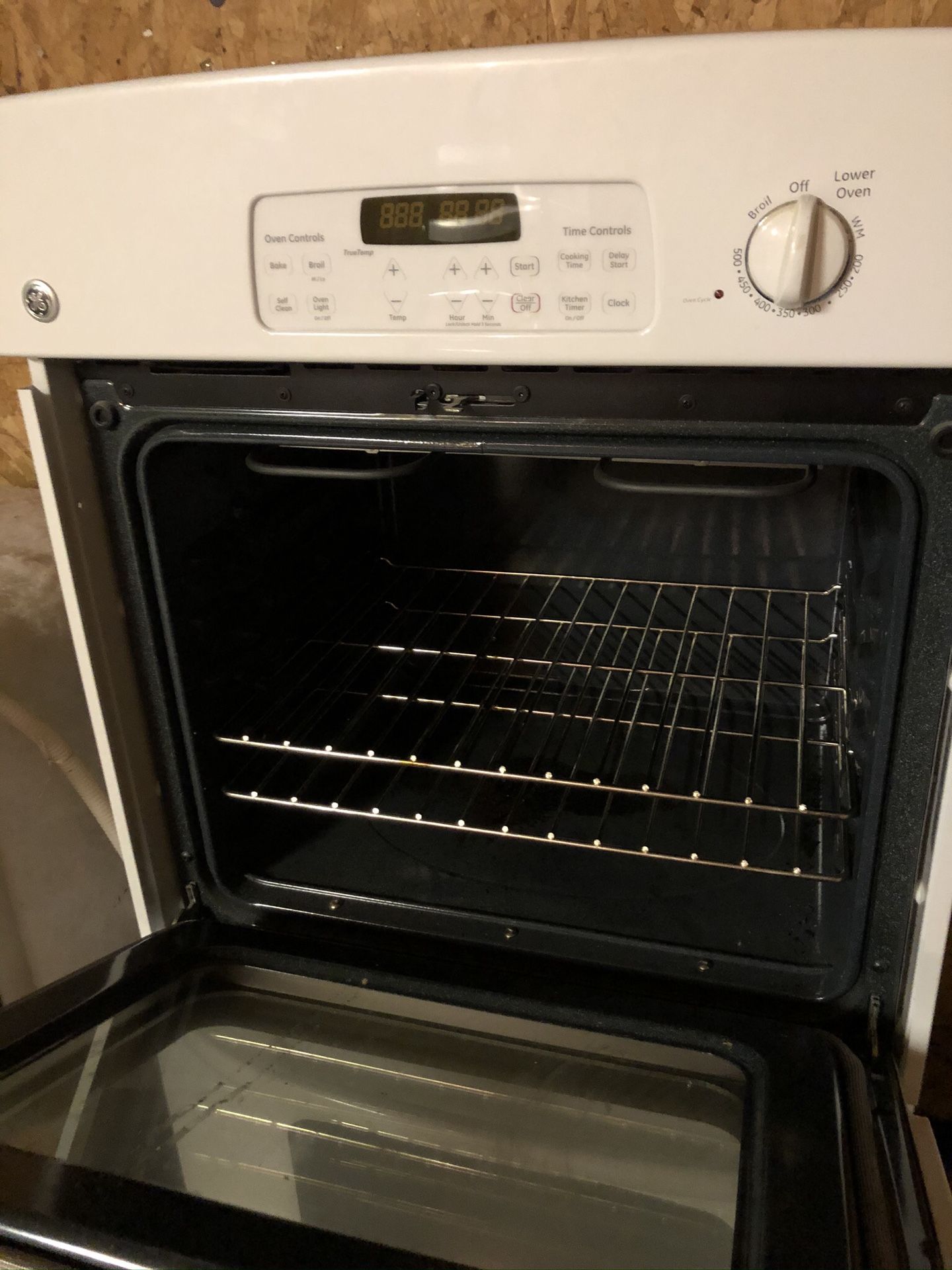 DOUBLE OVEN! (Built in)