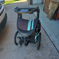 Baby jogger/stroller