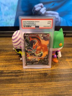 Brilliant stars Charizard v PSA 9