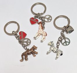 Animal Keychains Purse Accessories, Giraffe Zebra Tiger Heart Peace Sign, Assorted, Pack Of 12