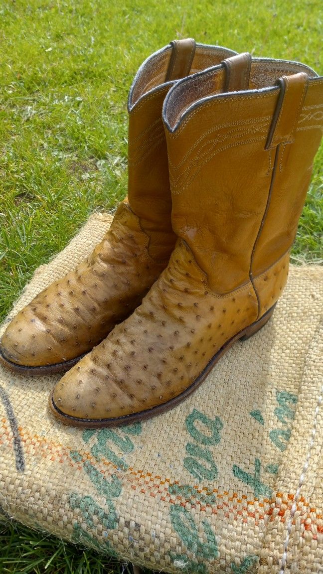 Justin Full Quill Ostrich Cowboy Boots Men's 9.5