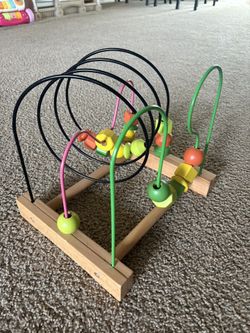 Montessori Wooden Bead Maze