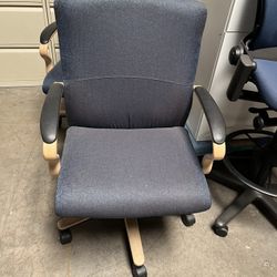 Conference Chair / Office Chair