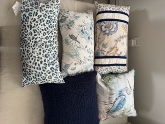 Set of 5 Decorative Throw Pillows