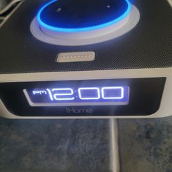 Echo Dot (1st Gen) And Speaker/ Alarm Clock