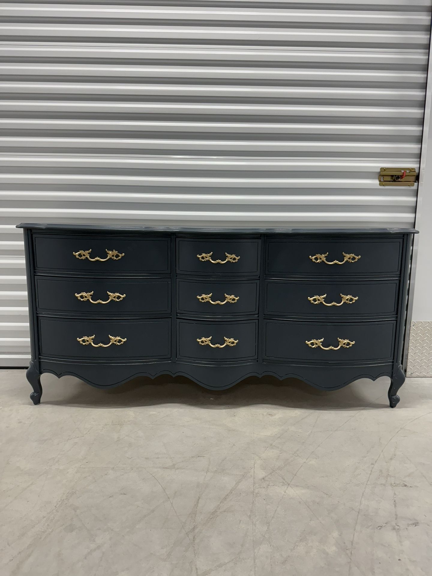 🚨Free Delivery Navy Blue Dresser- 9 Drawers
