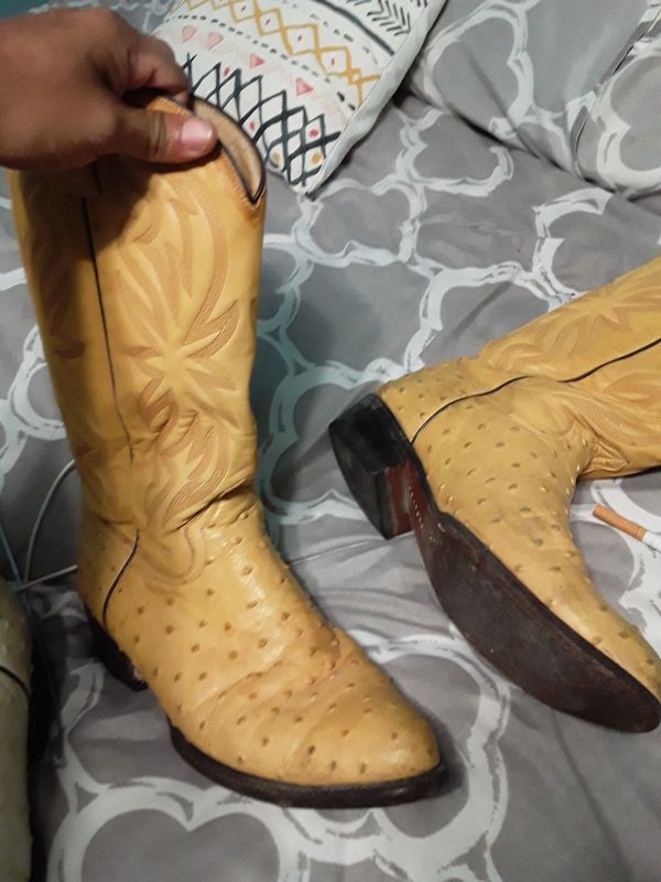 can you wear ostrich boots in the rain