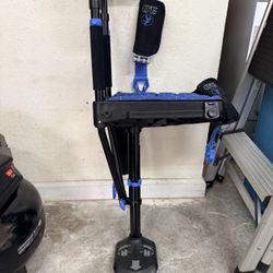 iWalk 3.0 Hands Free Knee Crutch