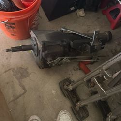 Saginaw Three Speed With Linkage 