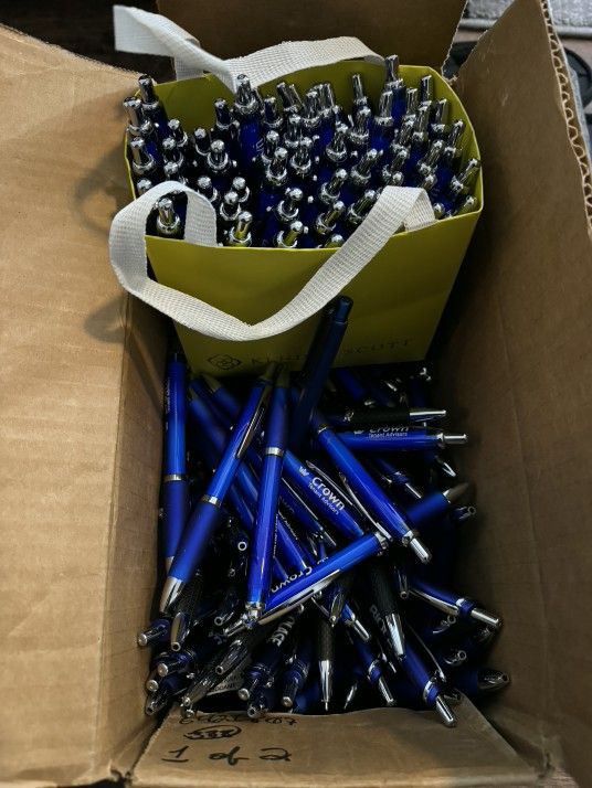 200 Pens 