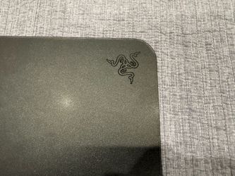 Razer Altas glass mouse pad