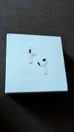 White apple Airpods
