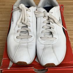 CLASSIC PUMA SHOES SZ 11
