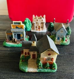 Miniature Collectors Houses Set of 4