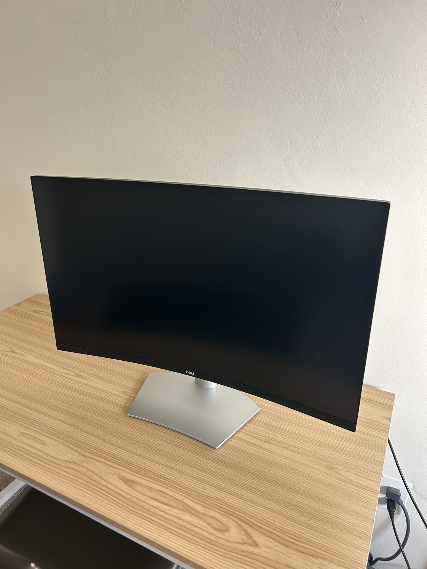 32” Curved Dell Monitor (high Resolution)